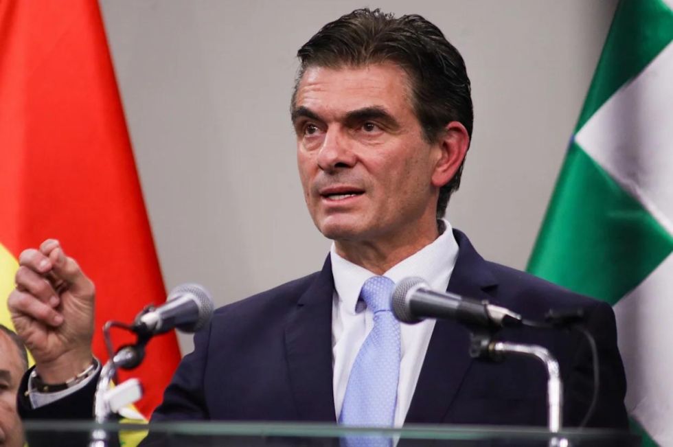 Nuevo gabinete de ministros de Rodrigo Paz será posesionado el sábado, confirma viceministro