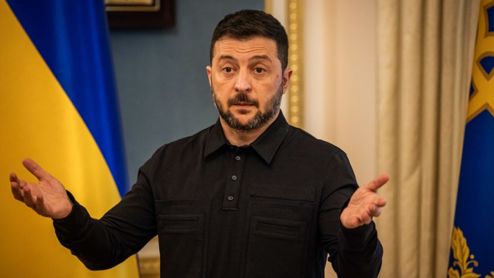 Vladímir Zelenski está bajo la lupa en Ucrania