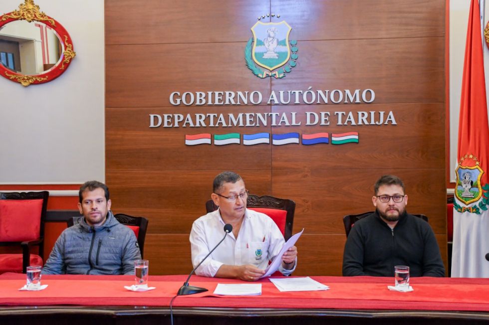 Montes aclara el rol del Gobierno Departamental en la administración de la Casa de la Cultura