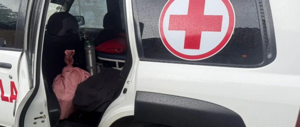 Fuerza antidrogas secuestra una “ambulancia” que transportaba 52 paquetes de pasta base de cocaína