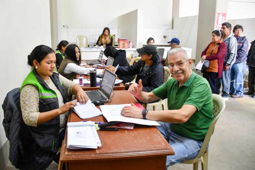 Gobernación inicia entrega de las canastas alimentarias 3 y 4 para adultos mayores del área urbana