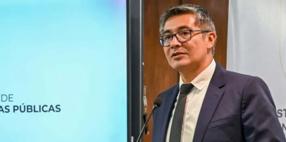 Ministro Espinoza descarta distribución de recursos 50/50 para 2026: “Es un proceso, no se hace de la noche a la mañana”