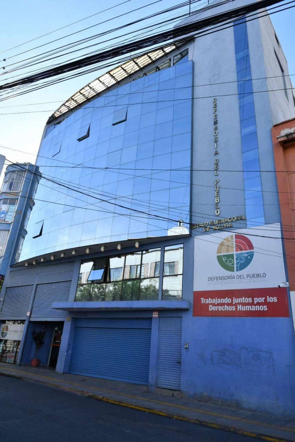 Defensoría exige respeto a derechos humanos en la aplicación de medidas económicas
