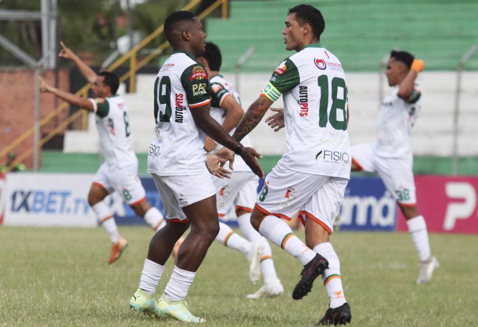 San Juan sacó ventaja en el primer partido del ascenso-descenso indirecto
