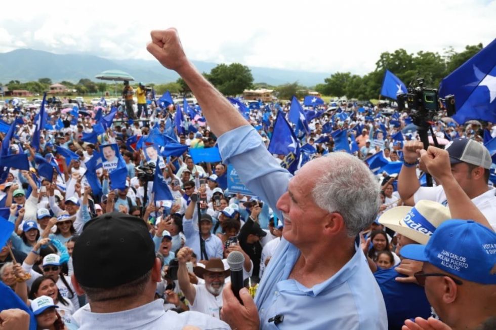 Honduras: Quién es Nasry  Asfura declarado presidente