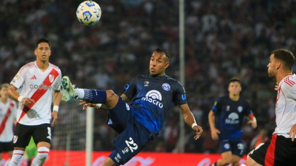 Sebastián Villa confirmó que quiere jugar en River