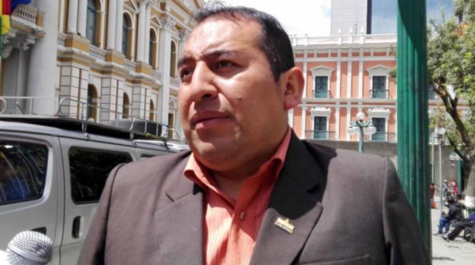Santamaría confirma publicación del decreto y exige cumplir el acuerdo
