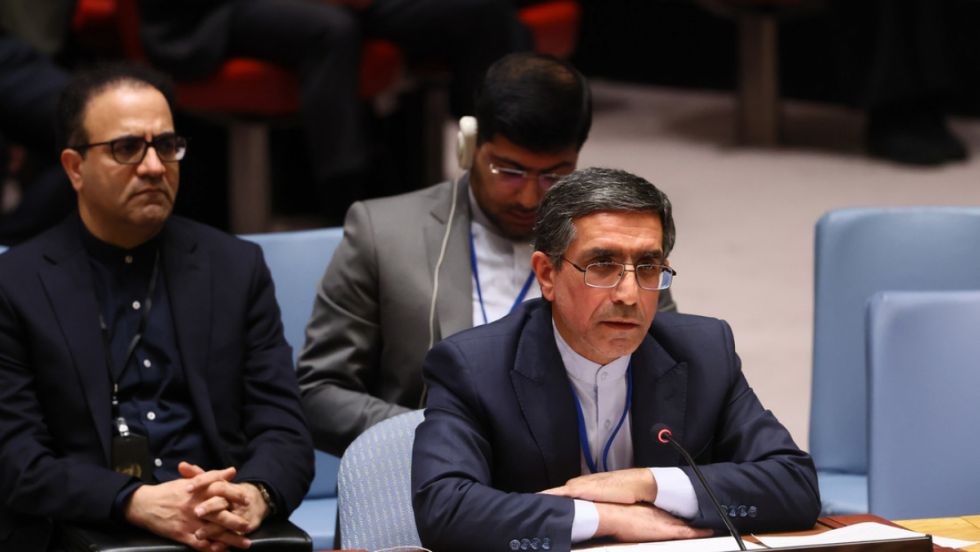 Irán denuncia el "conocido guion" usado por EEUU