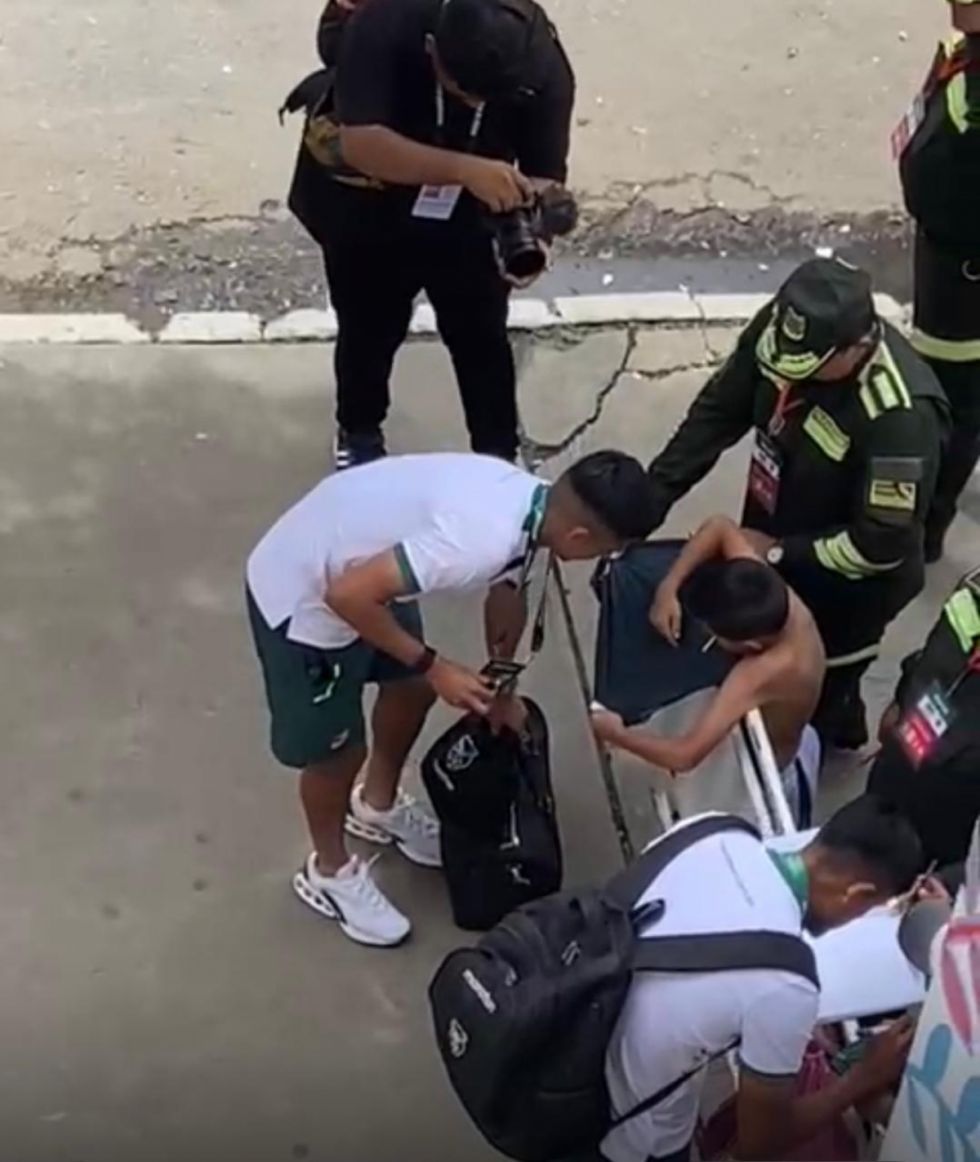 A minutos del inicio, La Verde ya está en el IV Centenario
