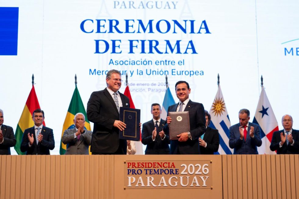 25 años después, UE y Mercosur firman acuerdo de libre comercio