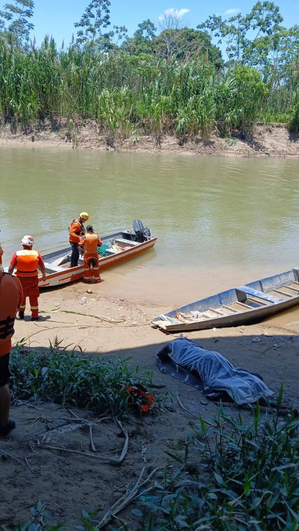 Hallan el cuerpo del segundo adolescente arrastrado por el río Isarzama