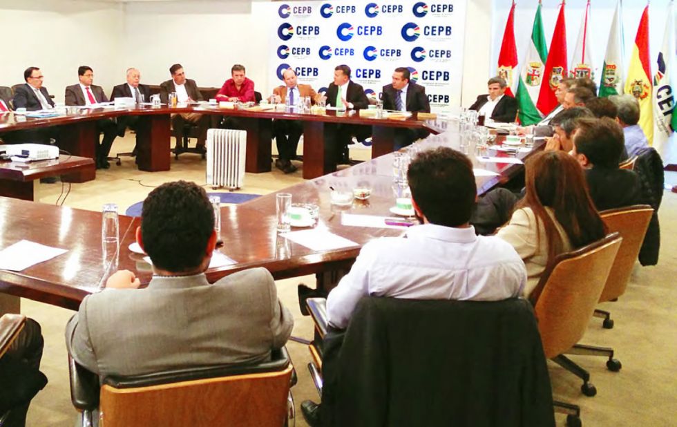 CEPB pide reunión urgente con el Ministerio de Trabajo por incremento del salario mínimo