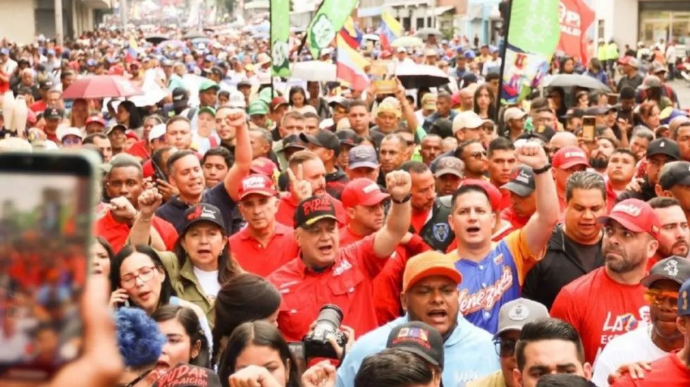Diosdado Cabello confía en la vuelta de Maduro