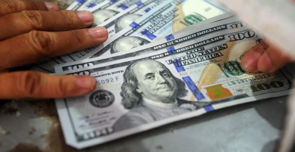Gobierno habilita la devolución de ahorros de hasta $us 1.000 en efectivo del sistema financiero