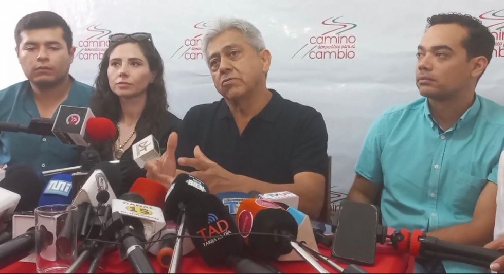 Cossío defiende su habilitación por refugio político y cuestiona viejas prácticas masistas