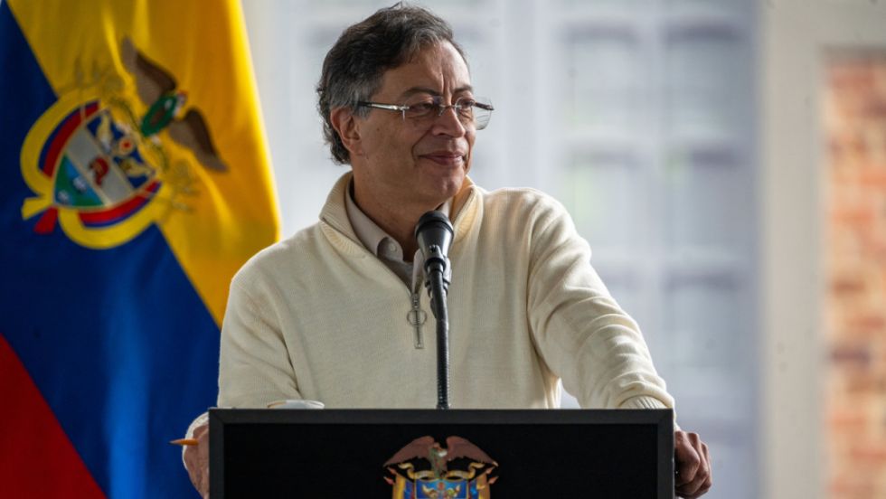 Petro insta a migrantes a devolverse a Colombia