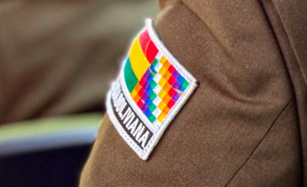 Cae sargento denunciado por pedir dinero a cambio de ascensos en la Policía
