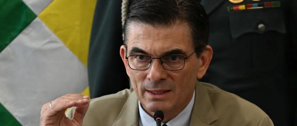 Paz destaca reducción del riesgo país