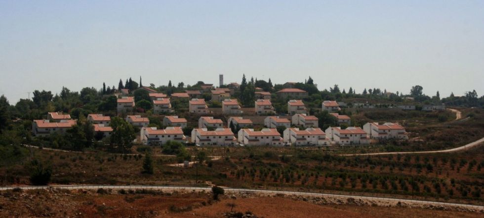 Israel deroga ley que impedía comprar tierra en Cisjordania
