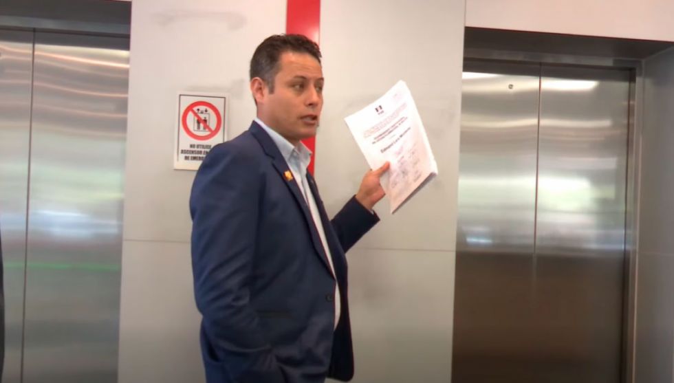 Lara va a YPFB a pedir informe sobre el combustible de mala calidad y auditoría