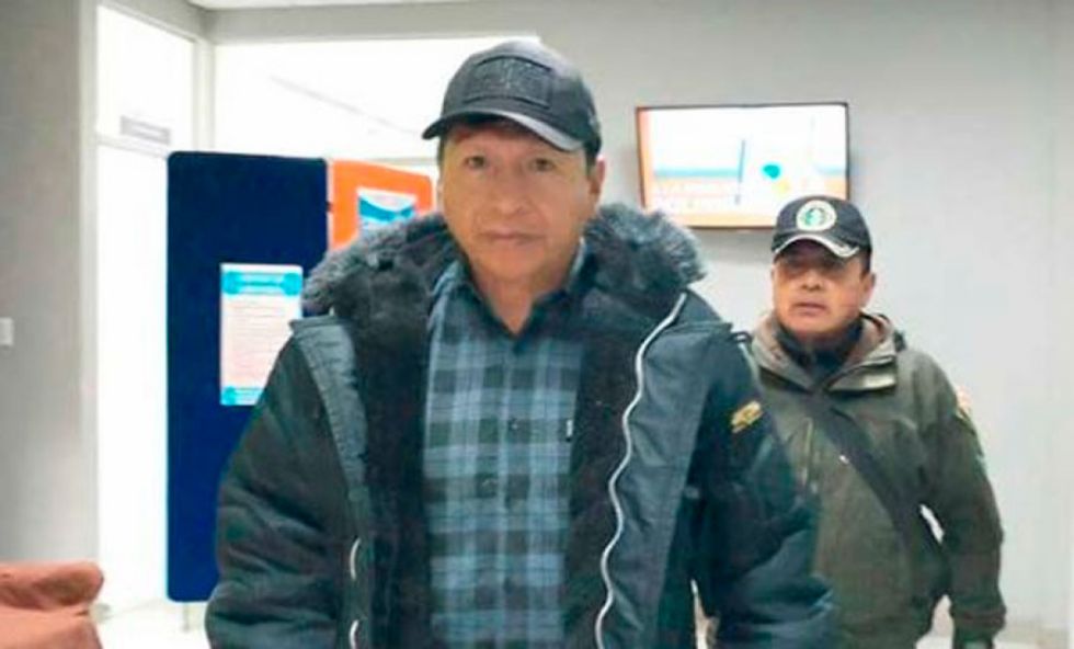 Jhonny Llally renuncia como alcalde de Potosí