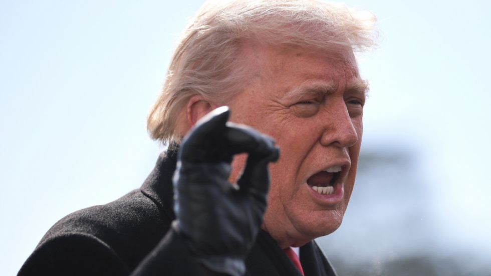 Donald Trump lanza un duro mensaje a Canadá