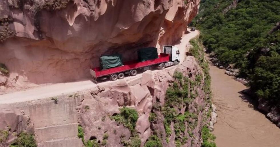 El transporte cierra filas para priorizar a nivel nacional el Angosto de Villa Montes