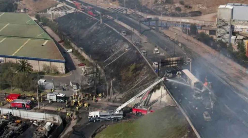 Explosión de camión deja 4 fallecidos en Chile
