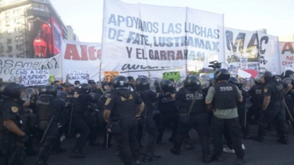 Argentinos rechazan “ley esclavista” de Javier Milei