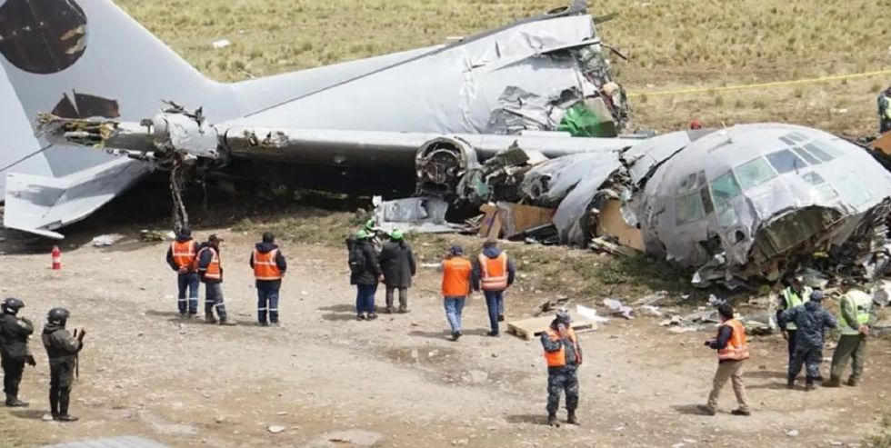 Tragedia en El Alto: Piloto declara que cambió de ruta por el clima y que el freno no respondió, según abogado