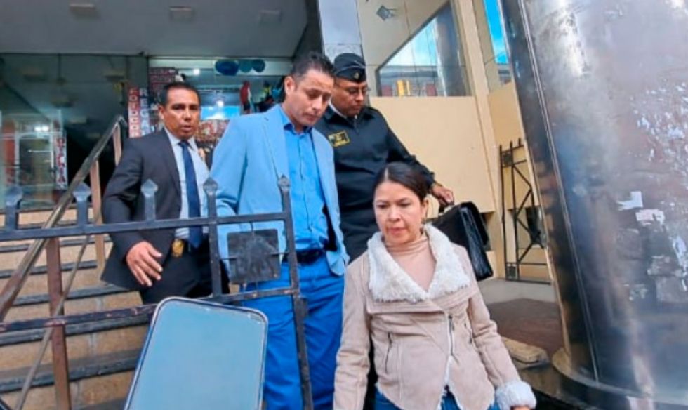 Bancada larista presenta acción de inconstitucionalidad contra el Decreto que arrincona al Vice