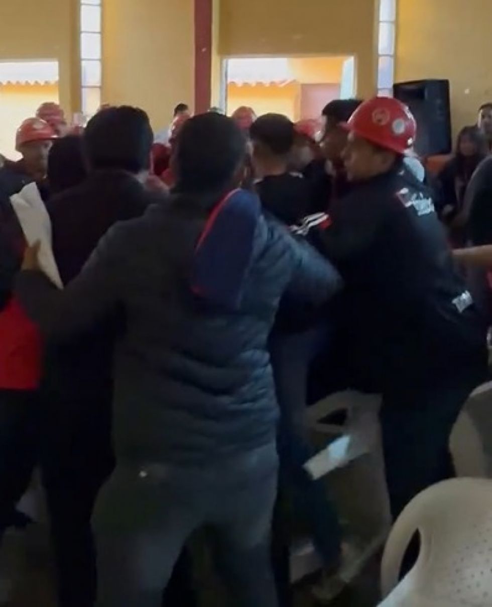 Congreso de la COD queda en suspenso tras enfrentamientos entre sectores (video)