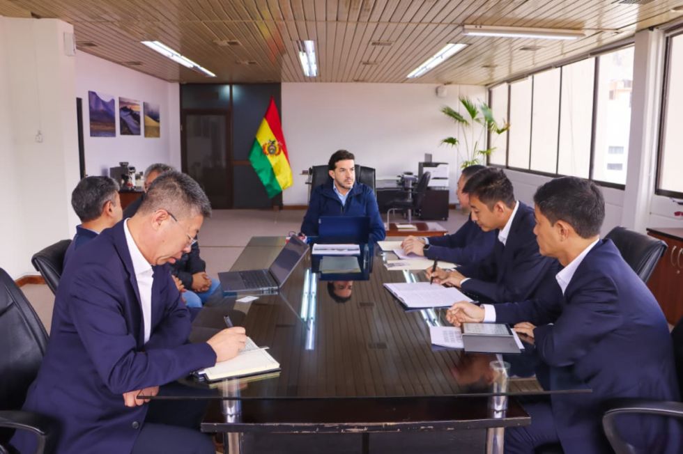ABC gestiona financiamiento chino para el camino al Chaco