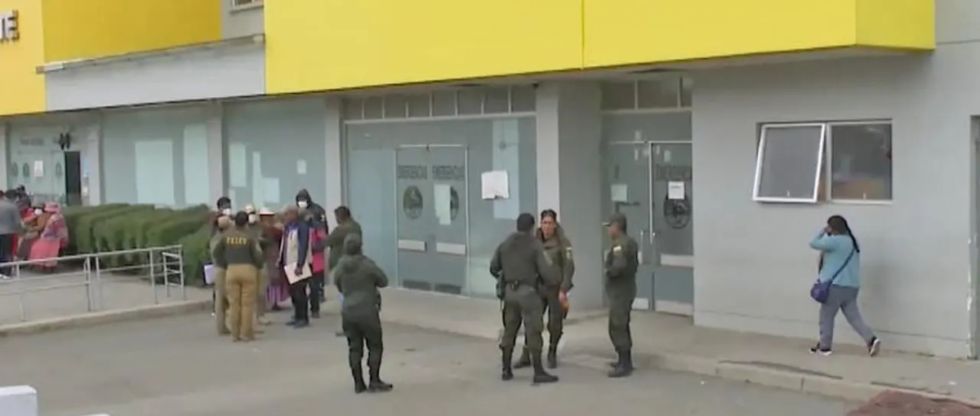 Dos de los niños envenenados por su mamá muestran mejoría
