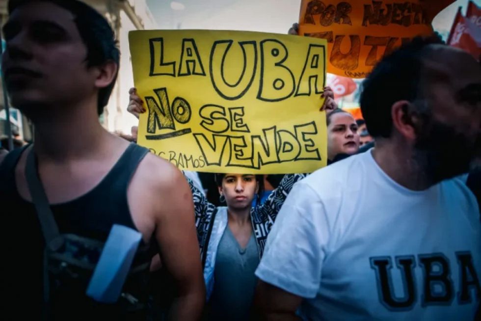 Argentina: docentes universitarios a paro nacional