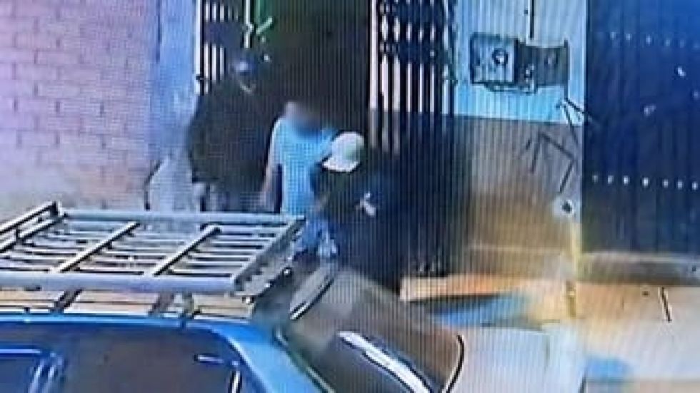Lo pildorean y le roban Bs 170 mil en "Sodoma"; hay cuatro aprehendidos