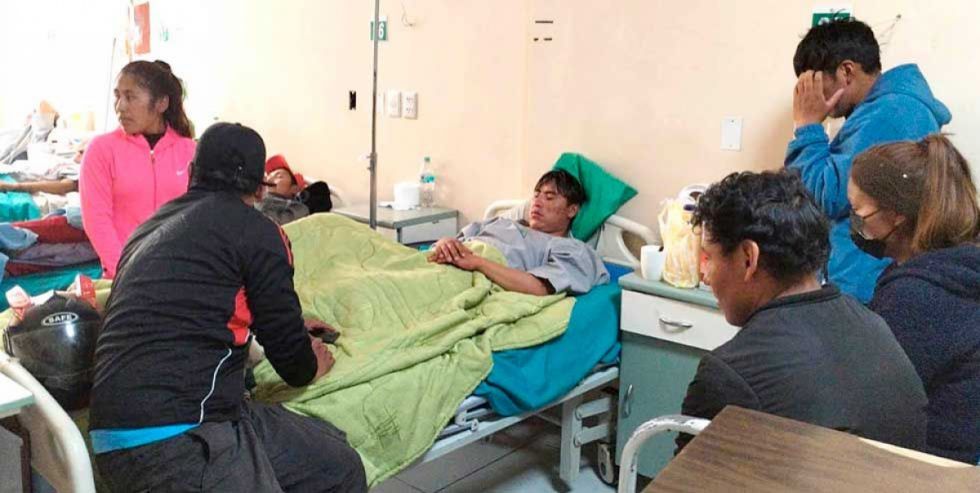 Rescatan con vida a minero tras cinco días sepultado en el Cerro Rico