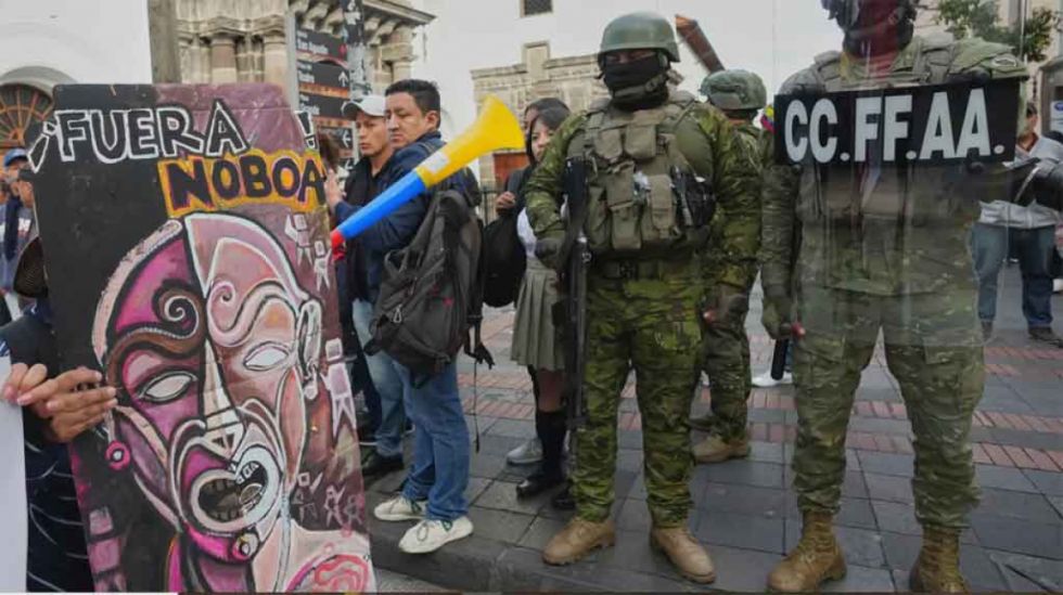 Ecuador mantiene operativos contra el crimen