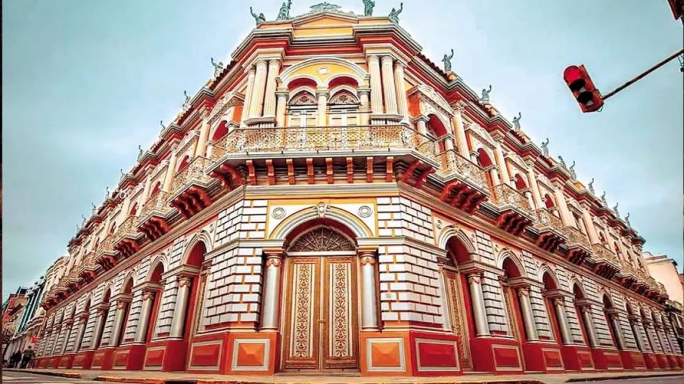 Abril en Tarija, un festival que sobrevive a sí mismo
