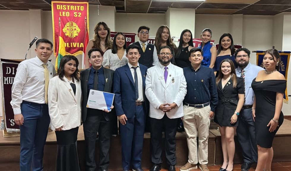 Club Leo Tarija, anfitrión del evento, junto al Gobernador Álvaro Gareca Urriolagoitia, Presidente Renato Vela Guzmán y Director del evento Fabricio Pereira Palacios