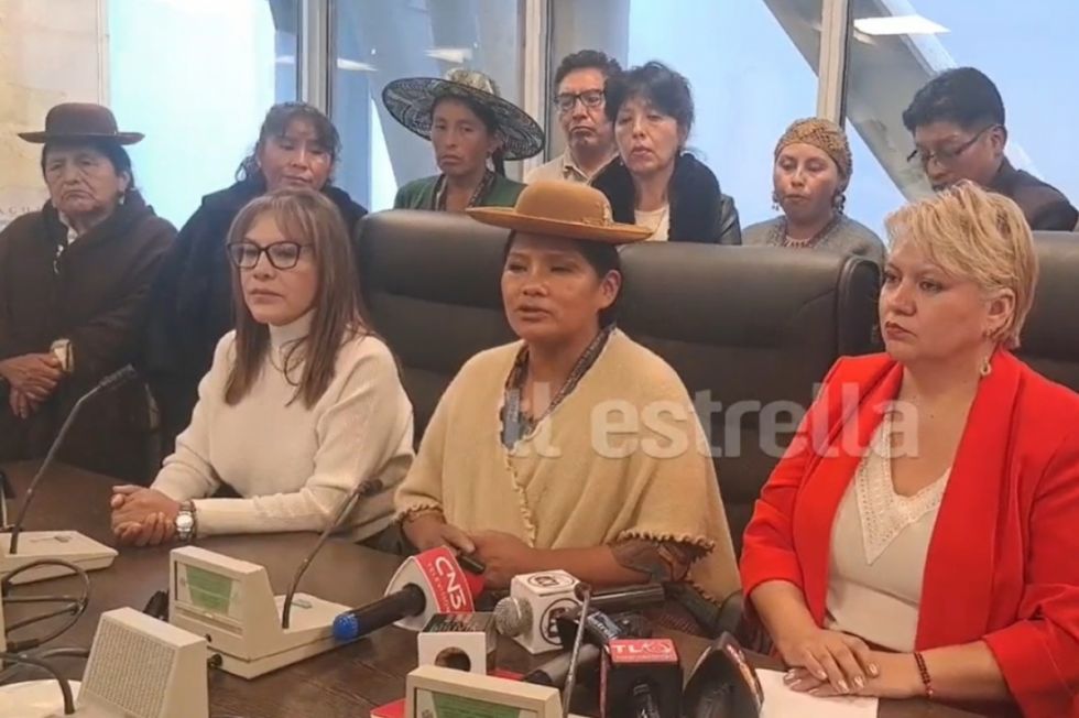 “No defenderemos a ministros malagradecidos”: Legisladores del PDC exigen informes al gabinete