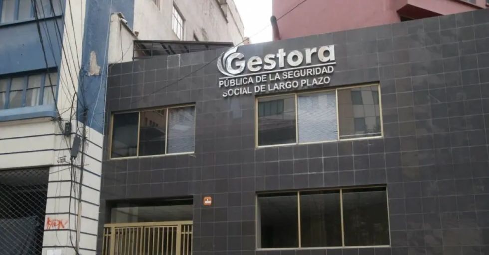 Bolivia debate su ferrocarril mientras el fondo de pensiones financia al privado