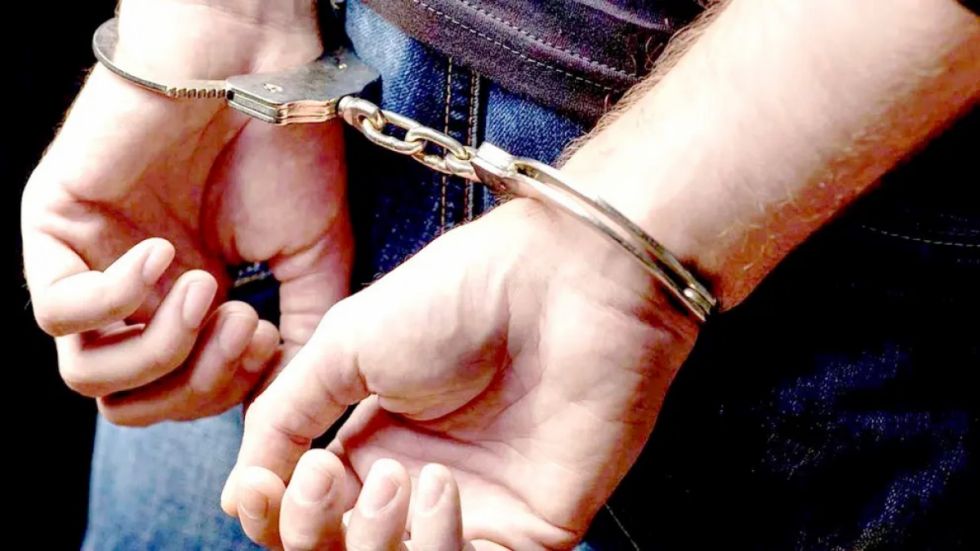 Justifica estupro diciendo que se casará con una menor