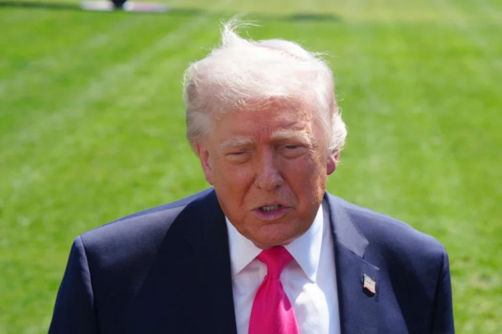 Trump declara extensión del alto el fuego con Irán