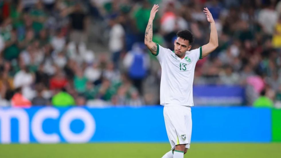 Moisés Paniagua interesa en Escocia y México
