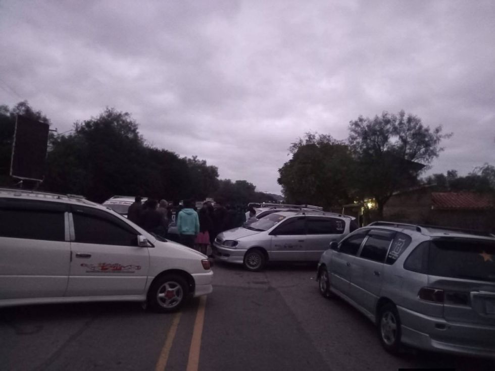 Tarija: Levantan bloqueos tras acuerdo sobre caminos y combustibles