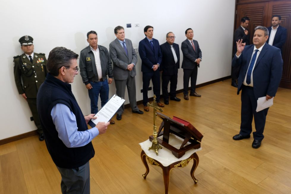 Sebastián Daroca asume la presidencia de YPFB; anuncia solución a la demanda de diésel 