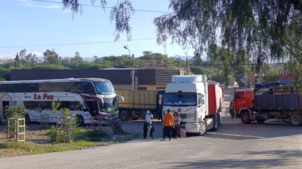 Transporte ratifica paro en Tarija, bloquearán puentes y avenidas de la ciudad y las rutas de salida