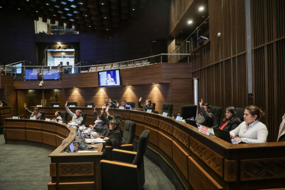 Senado aprueba en su estación en grande el proyecto para abrogar la Ley 1720 