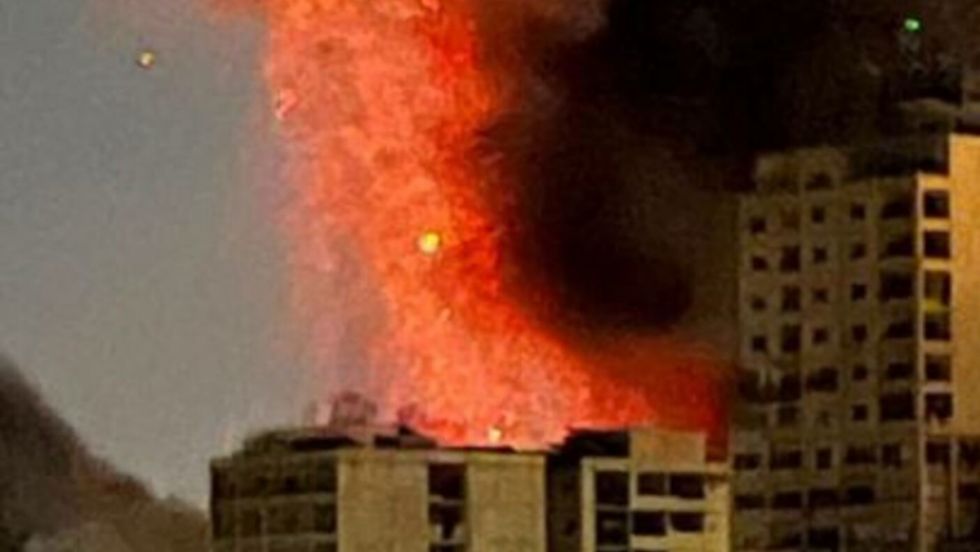 Reportan masivos bombardeos de Israel en el Líbano